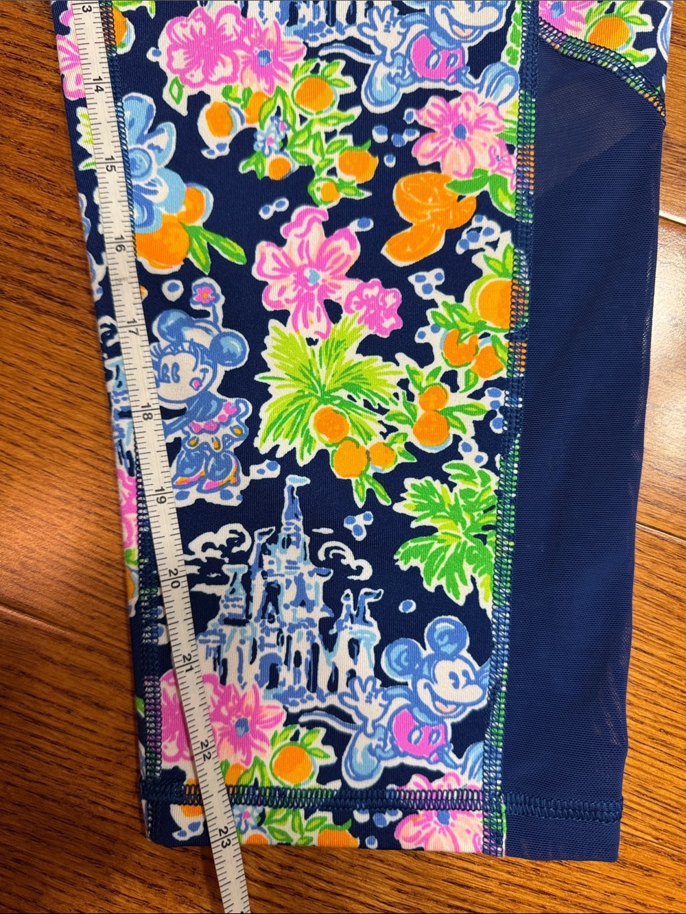 XL Lilly Pulitzer x Disney Luxletic Leggings - Picture 7 of 9